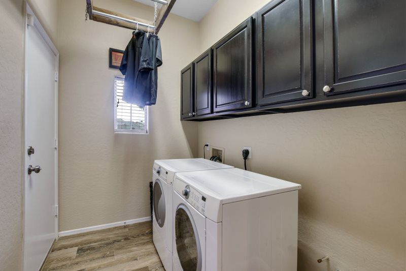 Sold Properties - 18636 E Caledonia