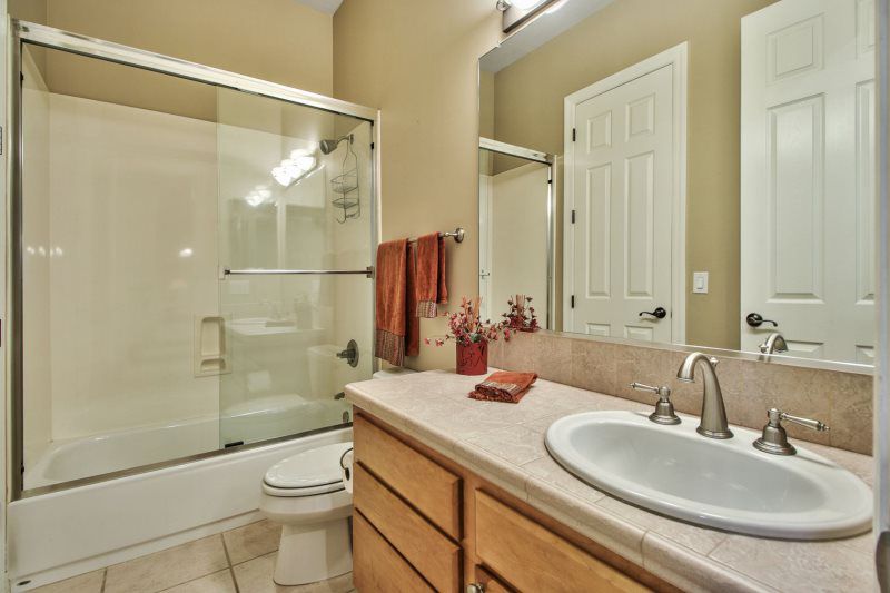 Sold Properties - 370 E Canyon Creek