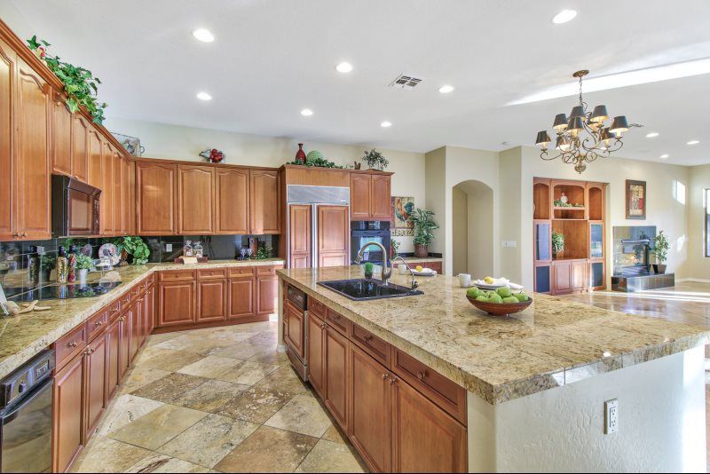 Sold Properties - 2849 E Clifton Court