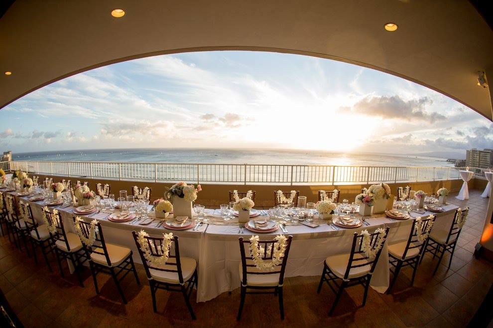 Coconut Club Venue Photos Tiki's Grill