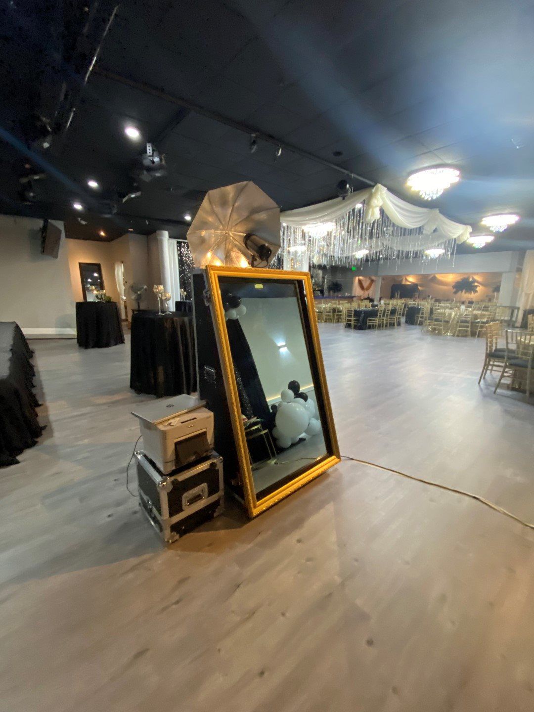 gallery Maji Palace LLC San Francisco, CA