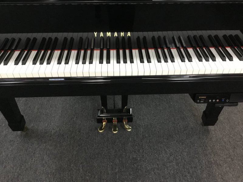 yamaha piano