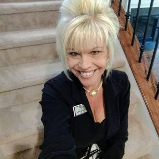 Apryl Berry, Realtor, ASP