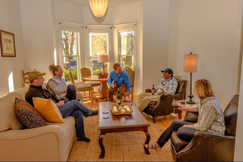 Bozeman Fishing Lodge