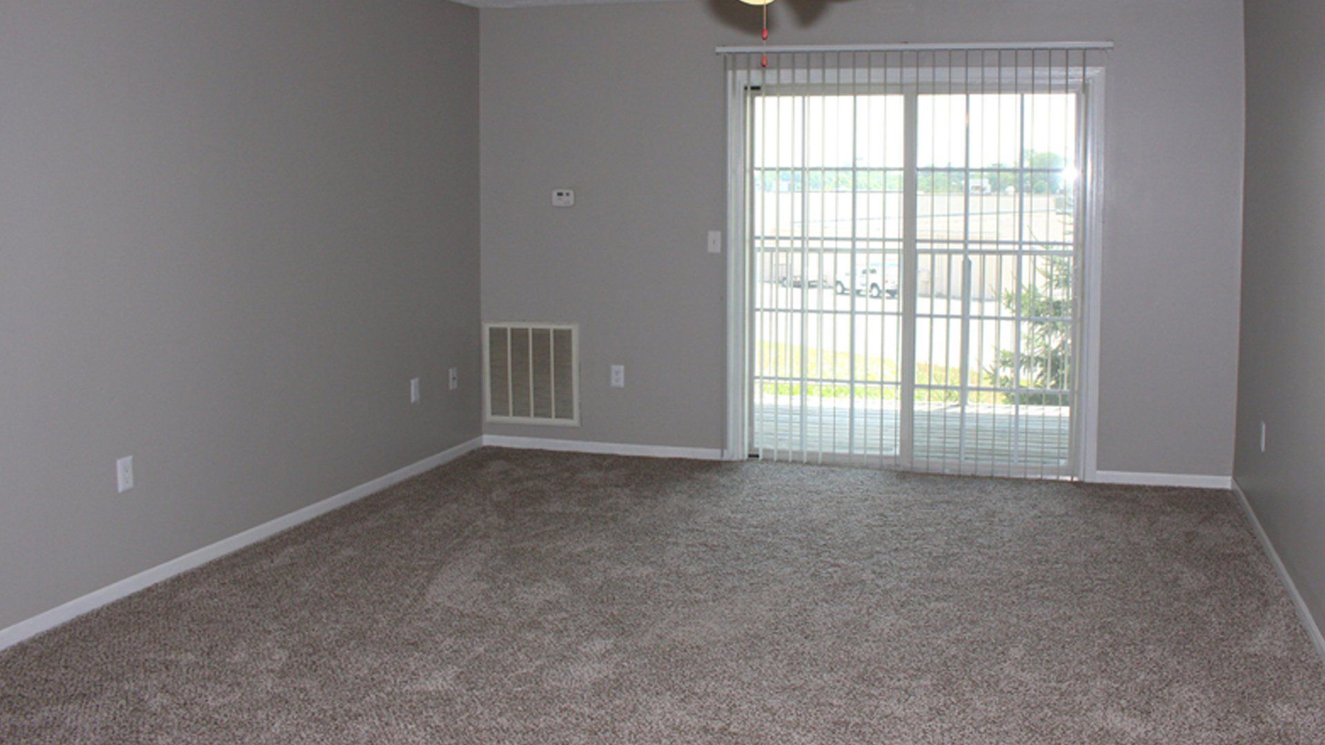 Valley Court Apartments