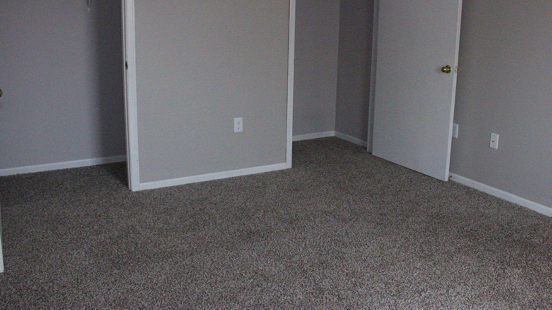 Valley Court Apartments