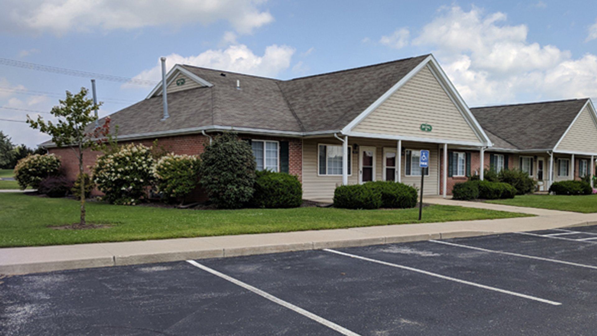 Pine Grove Apartments