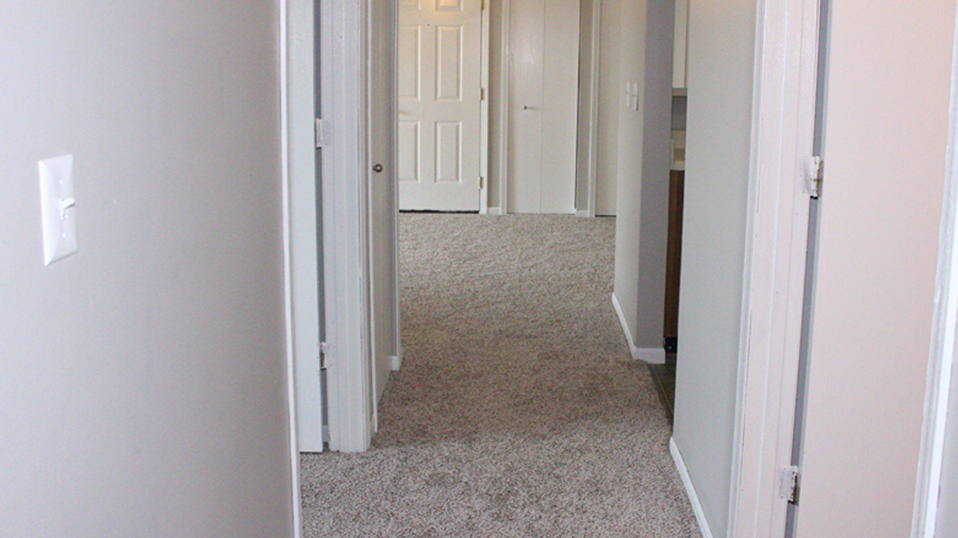 Valley Court Apartments