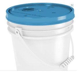Pail with lid
