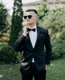 One Word: Bridesman