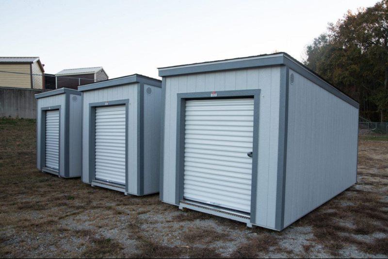 PAINTED METRO GARAGE