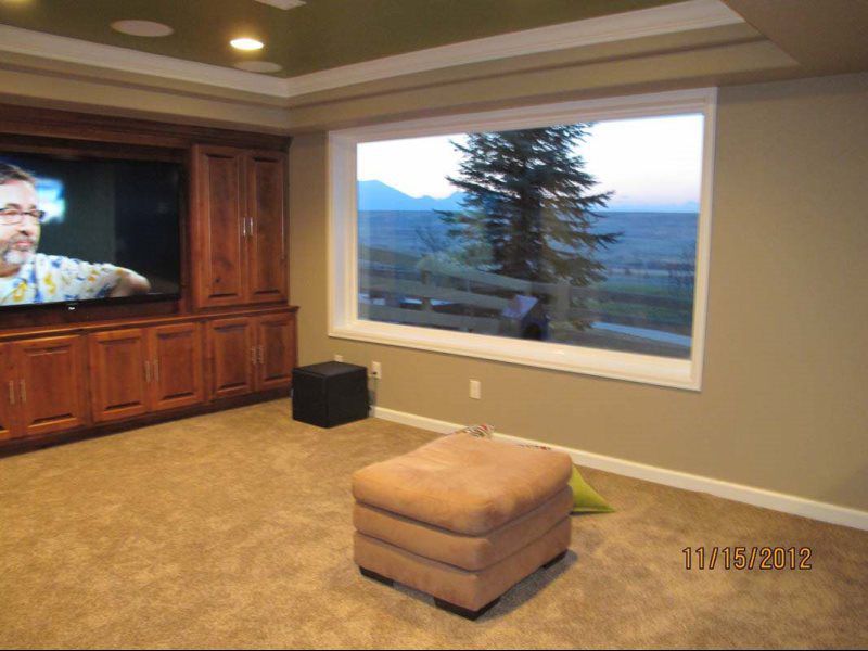 Built Ins and Cabinets