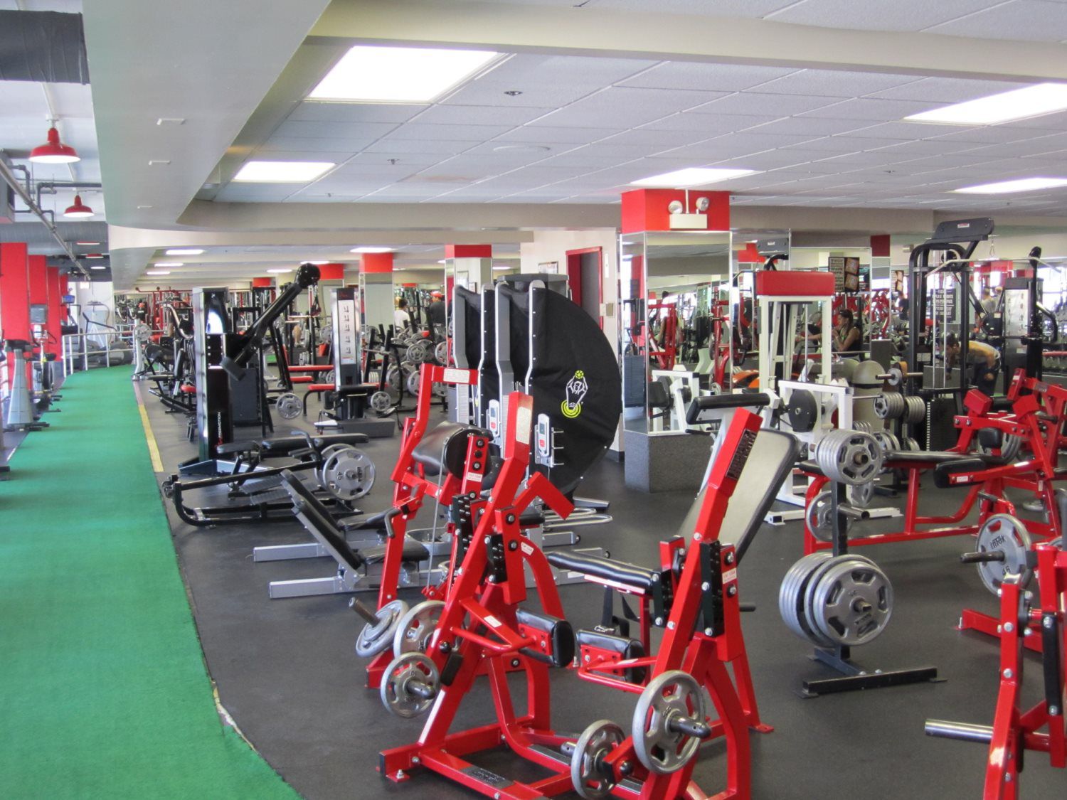 Gallery SGR Fitness Equipment Inc