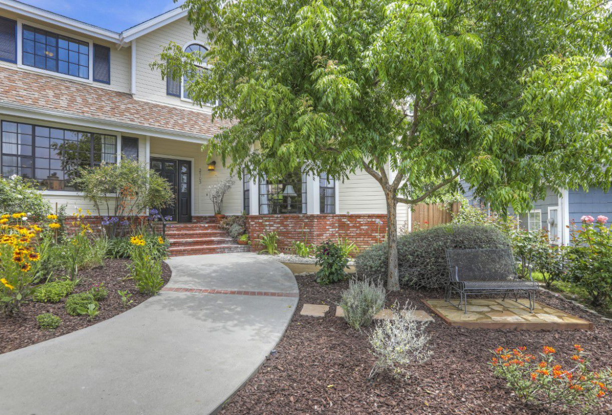 SOLD: 2703 Franklin St