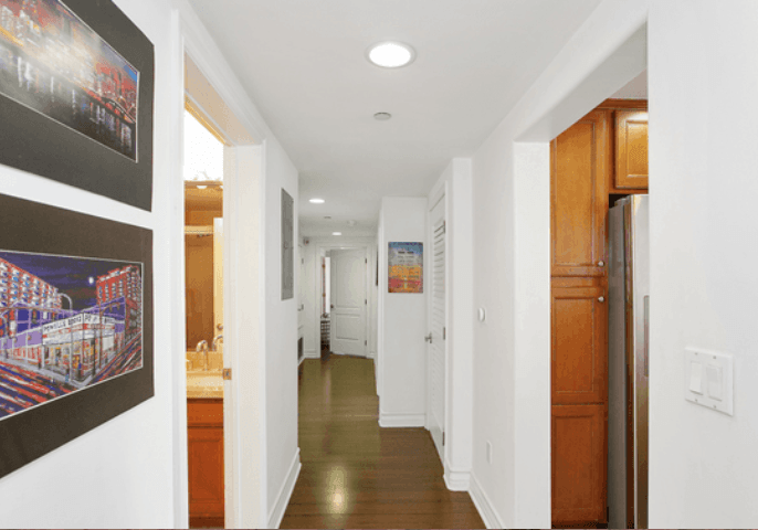 SOLD: 936 N Hudson Ave