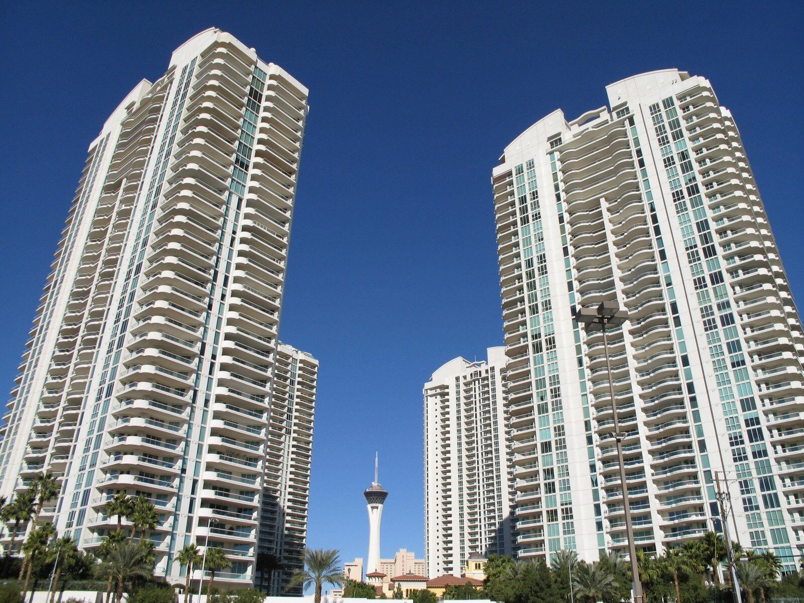 Turnberry Place 3