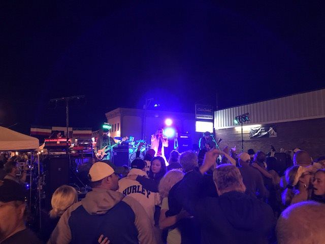 Project 3:13 concert performance