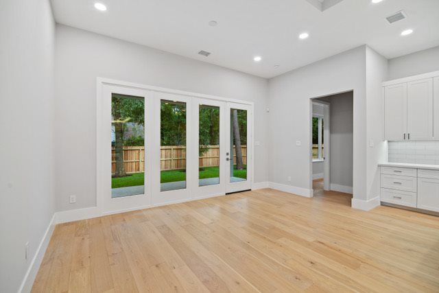 11033 ELLWOOD THE WOODLANDS TX 77