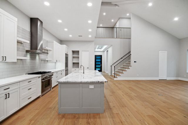 11033 ELLWOOD THE WOODLANDS TX 70