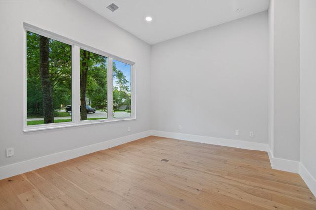 11033 ELLWOOD THE WOODLANDS TX 29