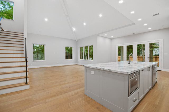 11033 ELLWOOD THE WOODLANDS TX 69