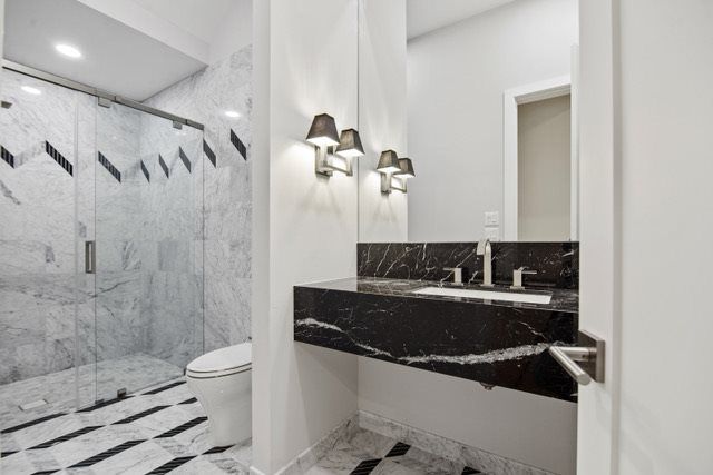 11033 ELLWOOD THE WOODLANDS TX 27