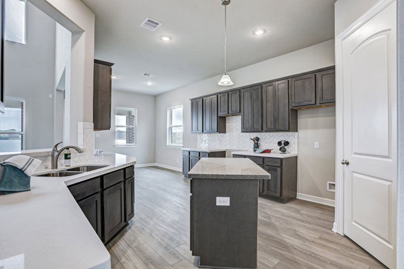 Lake Mija Village Searidge