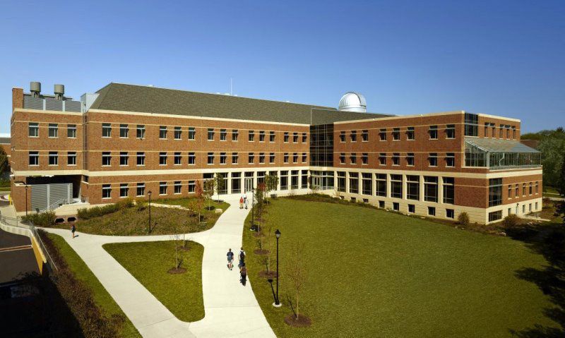 Wheaton College Science Center - Wheaton, IL