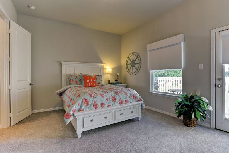 Beach Park 2287 Sq. Ft