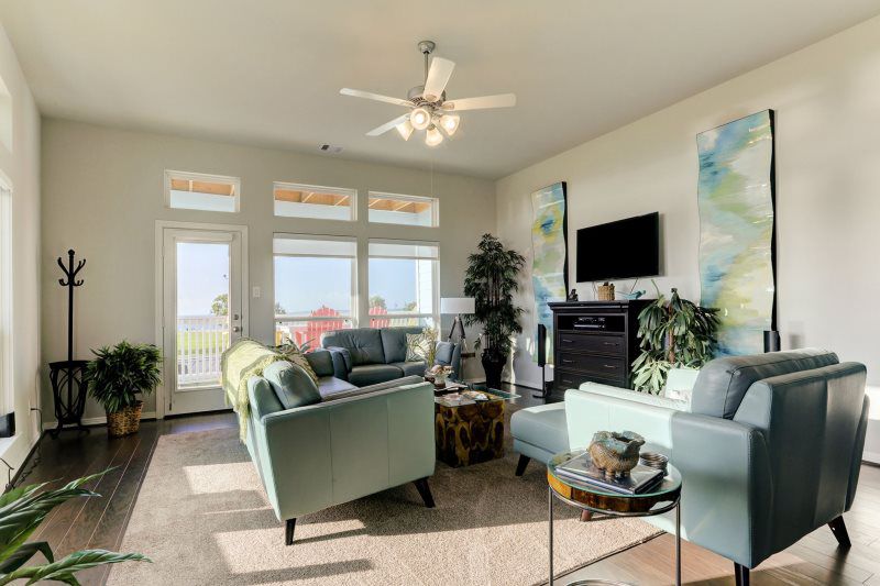 Beach Park 2287 Sq. Ft