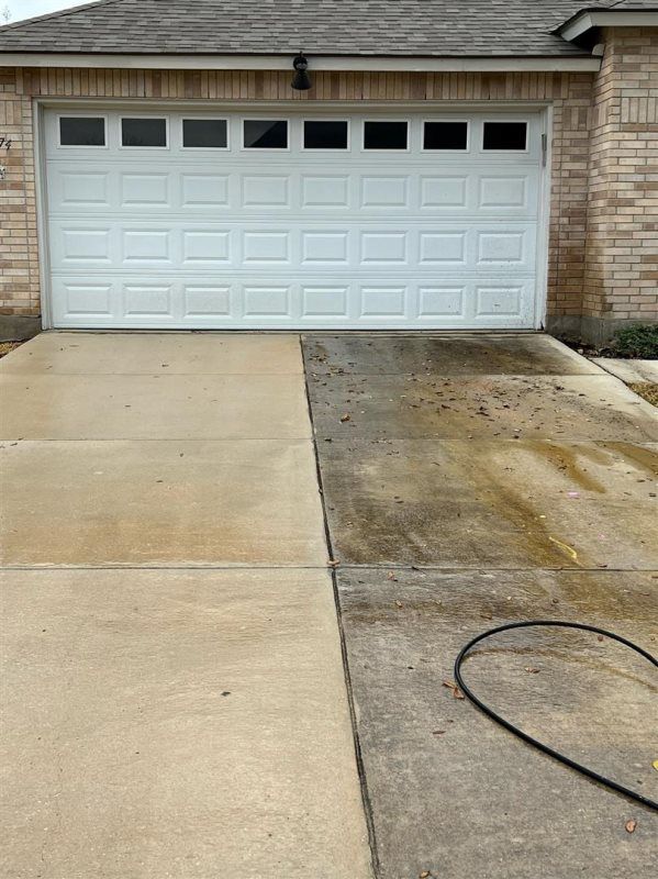 Driveway Cleaning In New Braunfels, TX