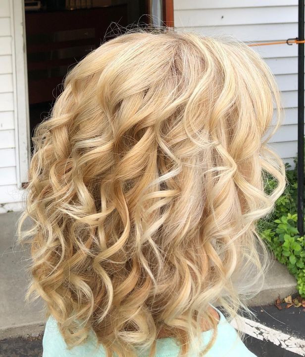 Color and Style by Krisztina