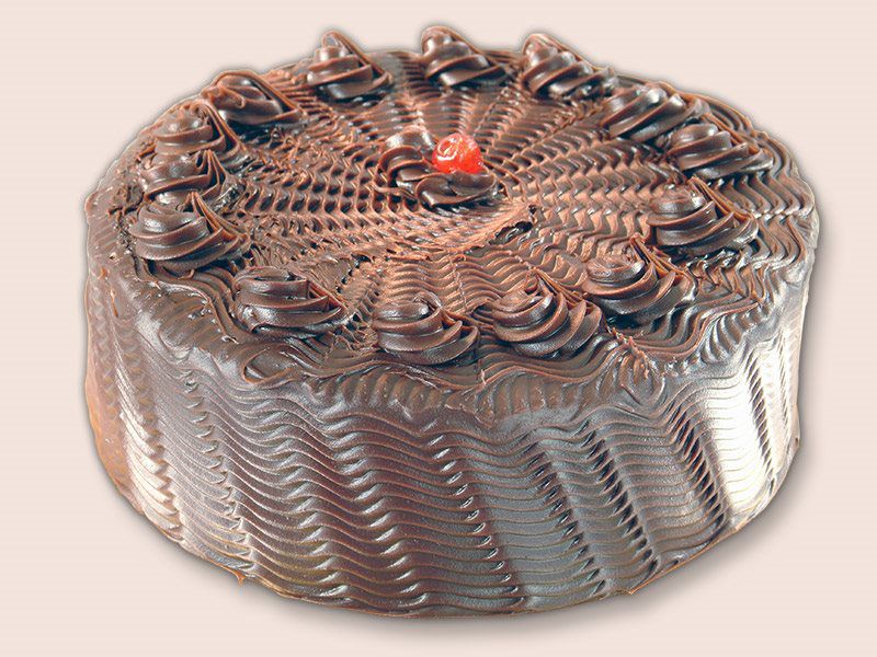 Chocolate Fudge Cake 10"