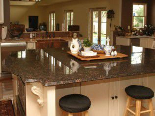 kitchen counter 