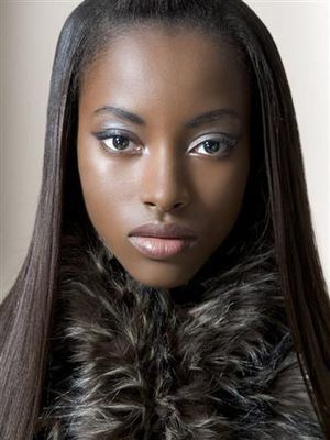 Midway Paris Beauty School Models