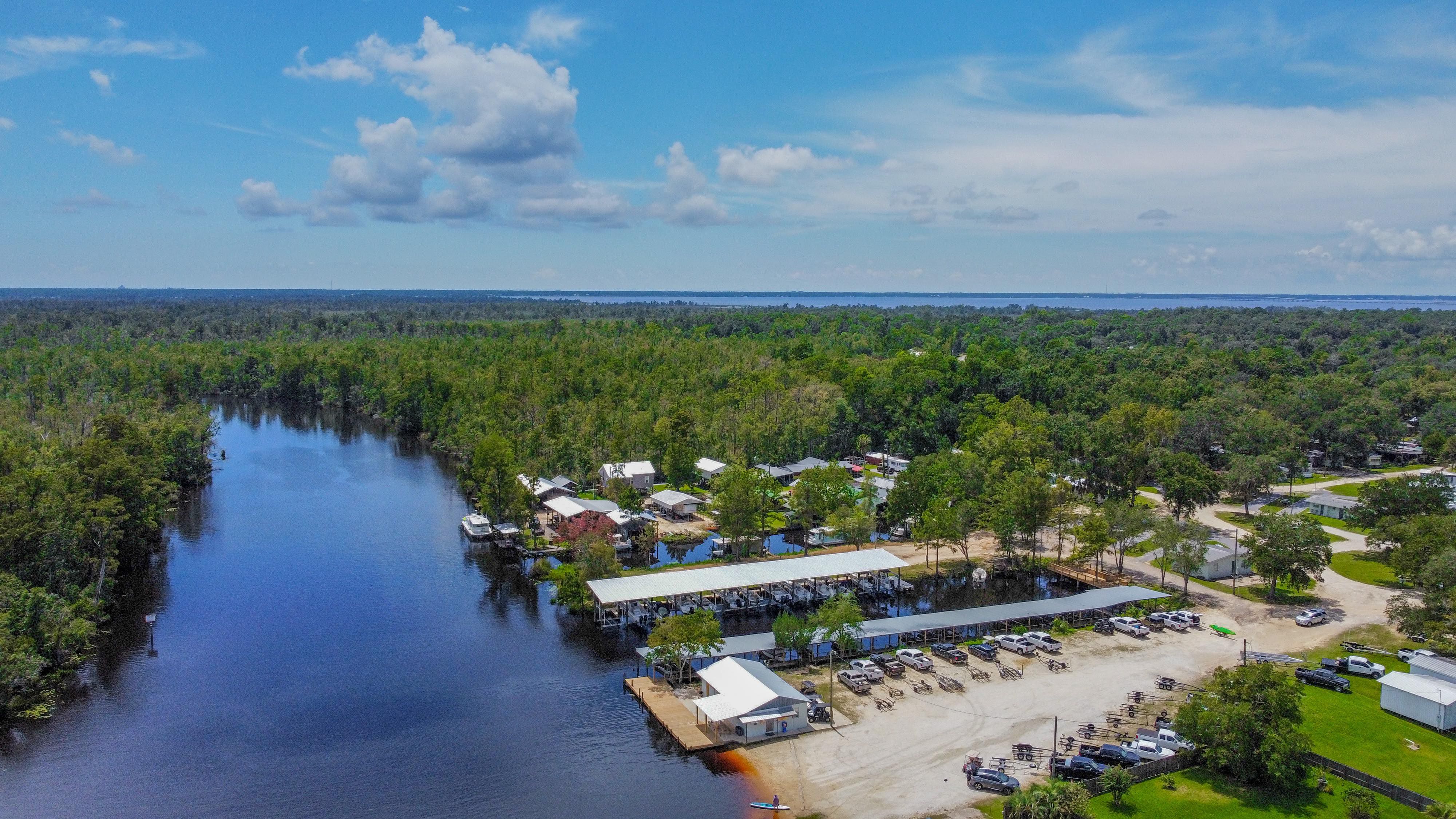 Black Creek Lodge RV Park & Marina