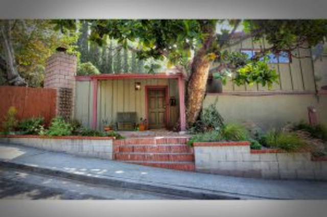 SOLD: 2636 Saxon Drive