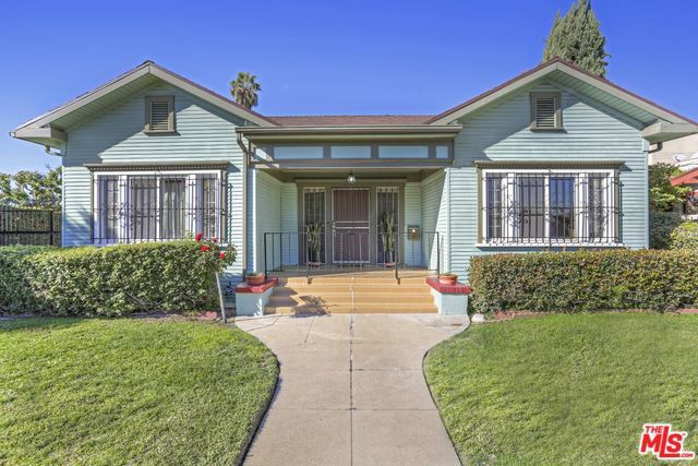 SOLD: 727 N Alexandria Ave.