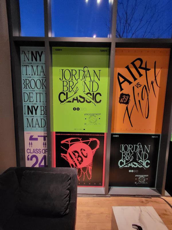 For Okaberry Açai, we crafted a machine vinyl wrap that combines both aesthetics and durability. This custom vinyl mural adds branding and vibrancy to their equipment, creating a consistent brand identity. Our vinyl wraps for machinery are durable an