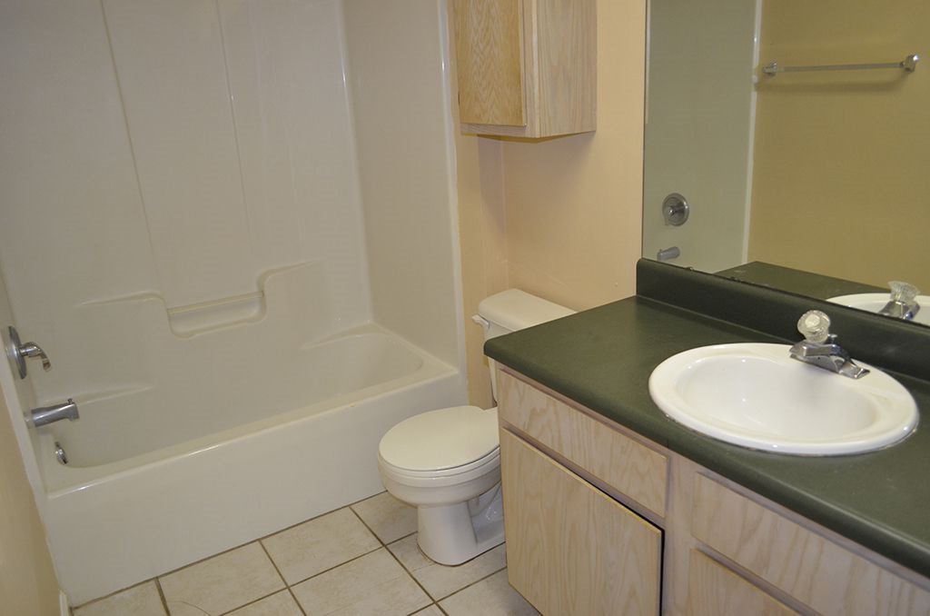 The Cottages At Glenda Tallahassee Student Housing