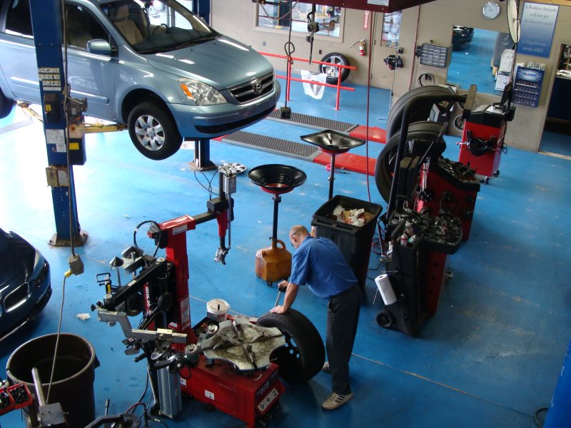firestone mechanic