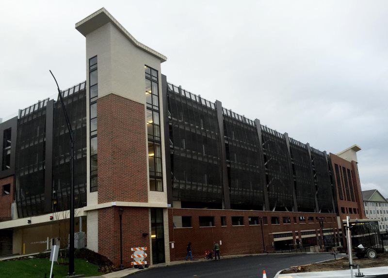 SUNNYSIDE PARKING GARAGE