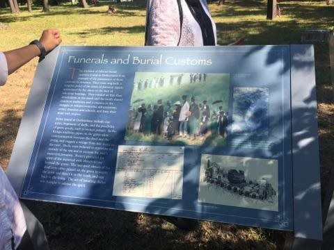 funeral and burial monument