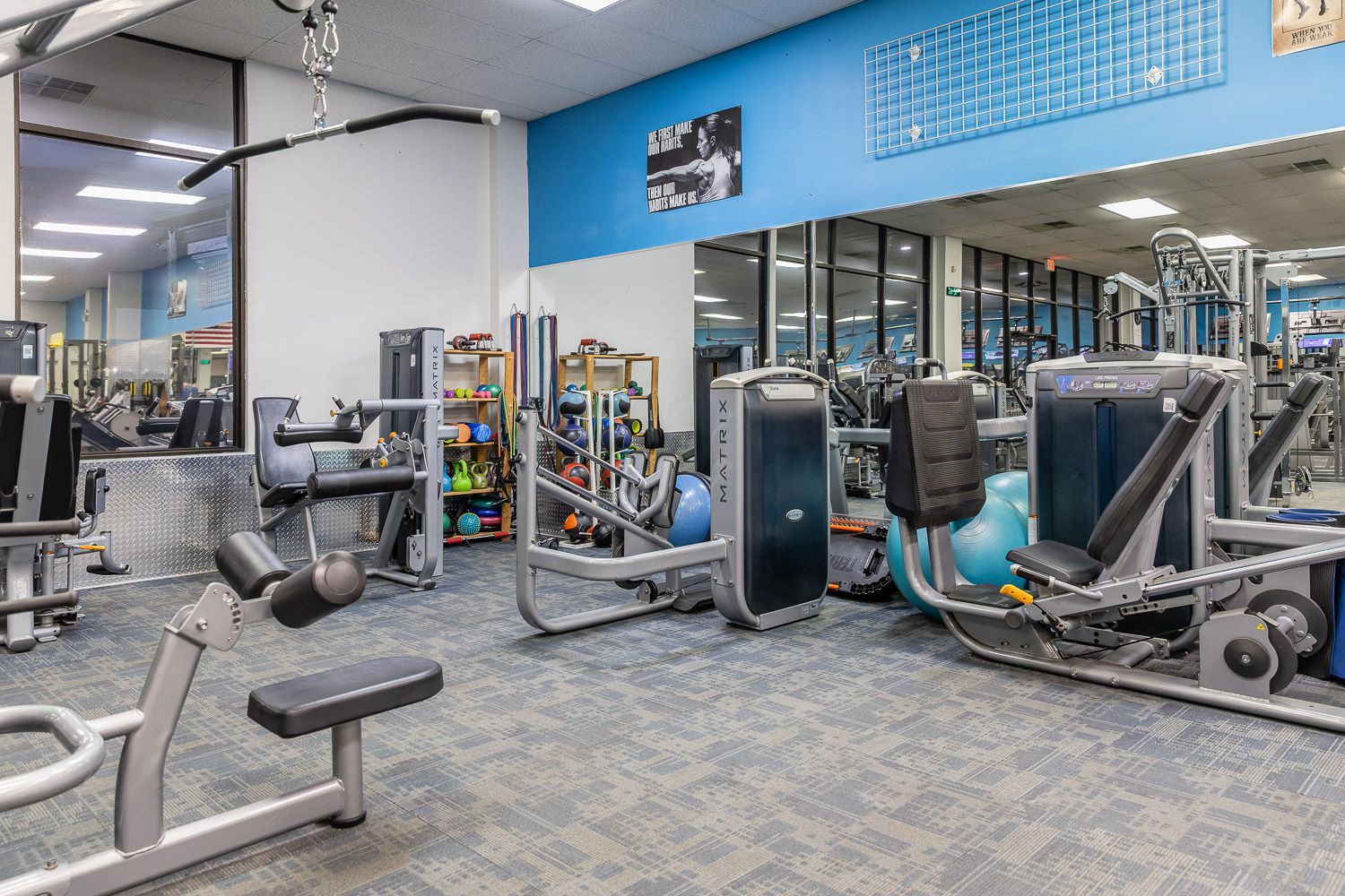 Exclusive Fitness Training Equipment 