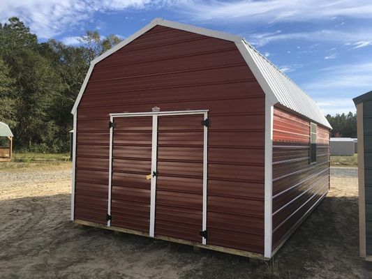 METAL LOFTED BARN