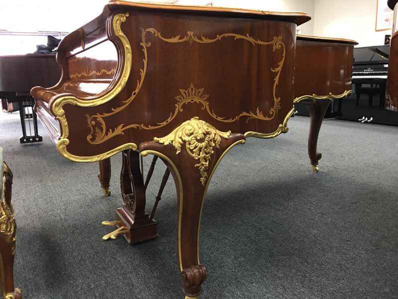 grand piano