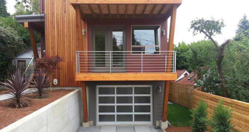 2 story house with garage