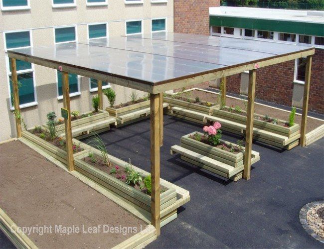 Polycarbonate Roof Pergola
