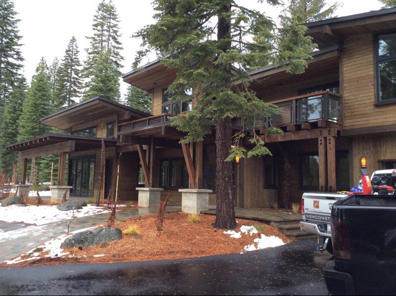 Martis Camping House