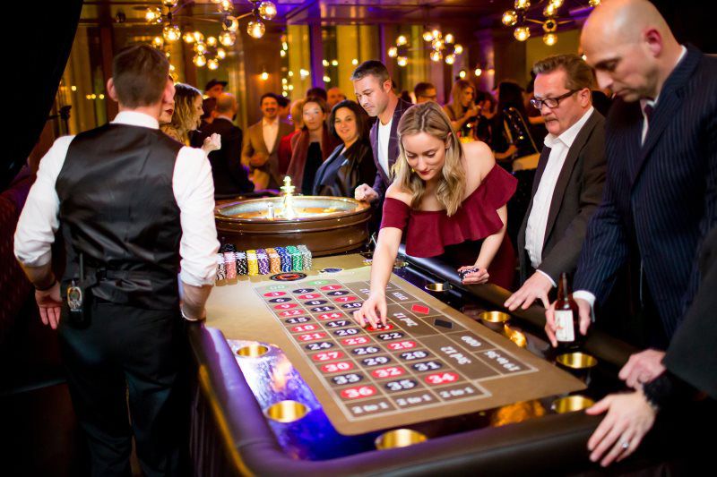 gatsby night on the lake